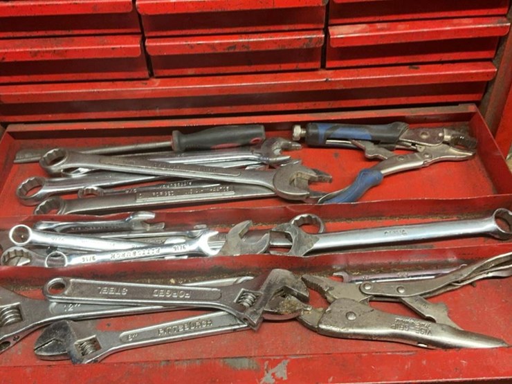 #106-•-tools-and-tool-chests-image-39