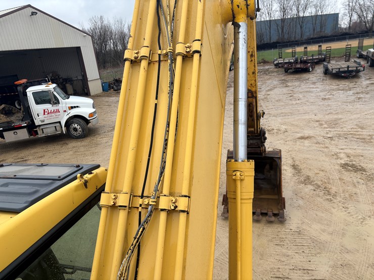 2001-komatsu-pc200-lc-image-34