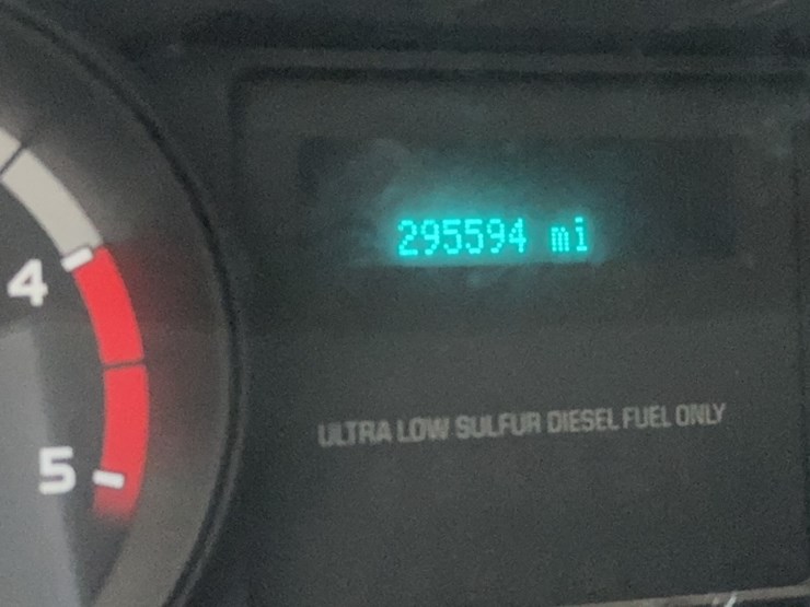 2011-ford-f350-image-23