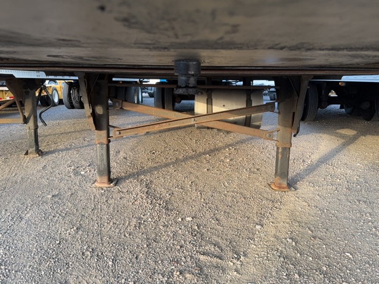 2011-utility-53'-reefer-image-3