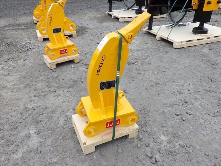 caterpillar-306-image-4