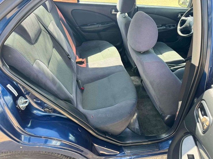 2006-nissan-sentra-4-door-sedan-(209,961-miles)-image-10