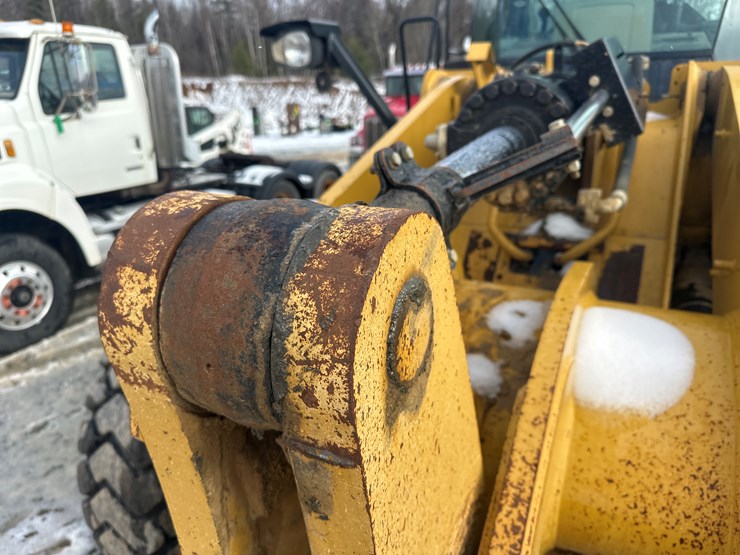 caterpillar-950gc-image-36