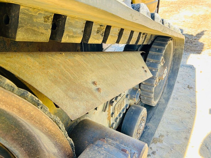 caterpillar-ch45-image-59