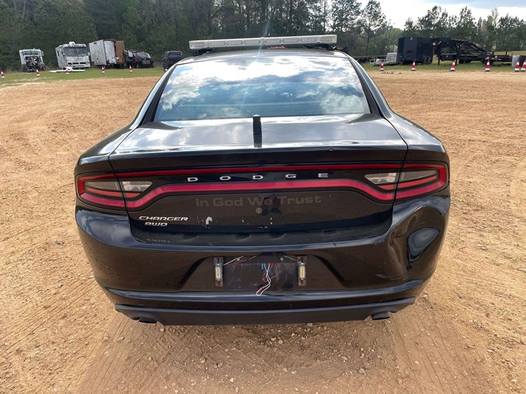 2017-dodge-charger-4-door-police-sedan-(79,558-miles)-image-6