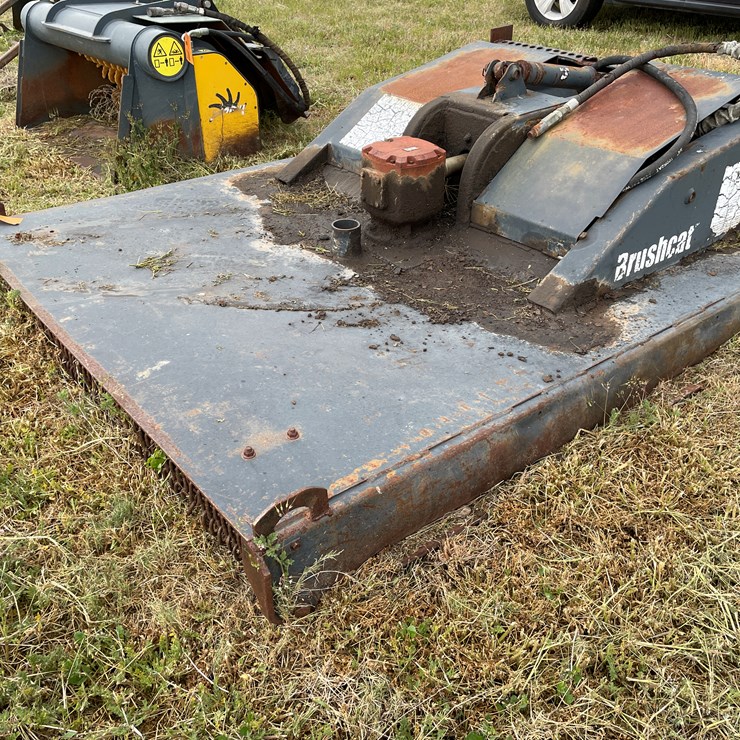 #4019 • Bobcat Skid Steer Brushcat