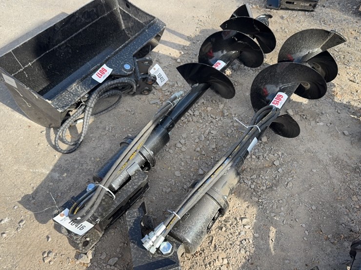 #6016-•-mini-excavator-post-hole-auger-image-4