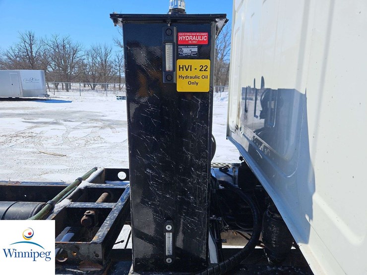 2014-western-star-4700-image-47