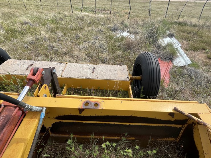 #4032-•-8'-land-leveler-image-12