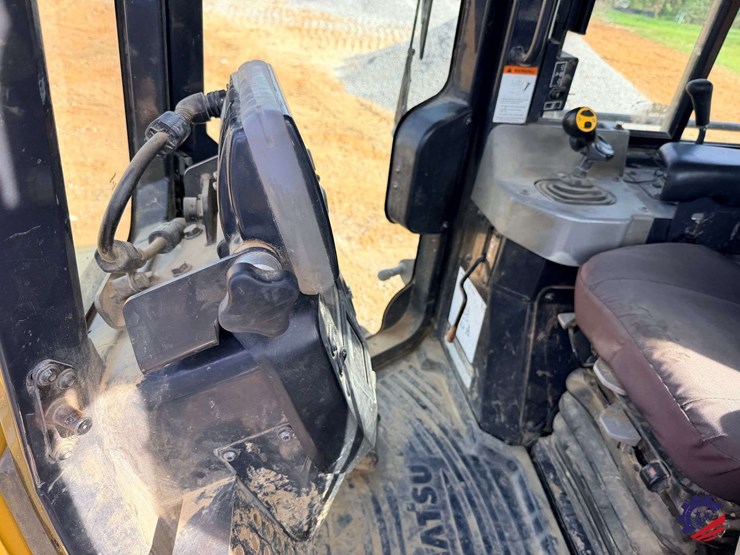 2018-komatsu-d51exi-24-image-29