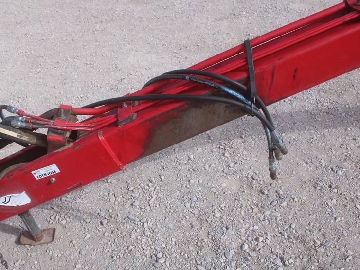 hesston-1170-image-11