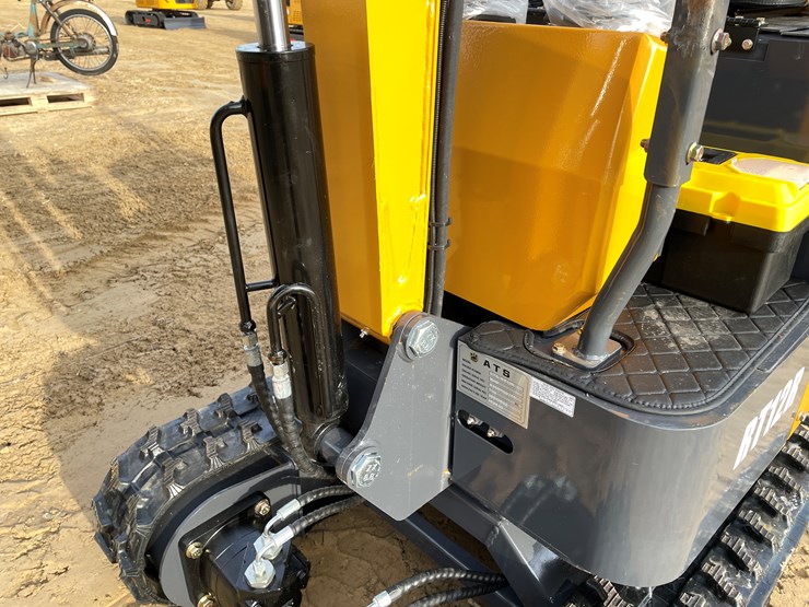 #1039-•-new-ats-rt12r-mini-excavator-image-31