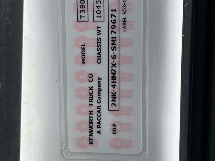 2025-kenworth-t380-image-129