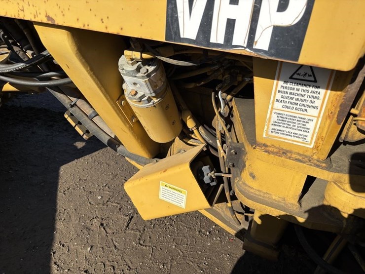 caterpillar-143h-image-41