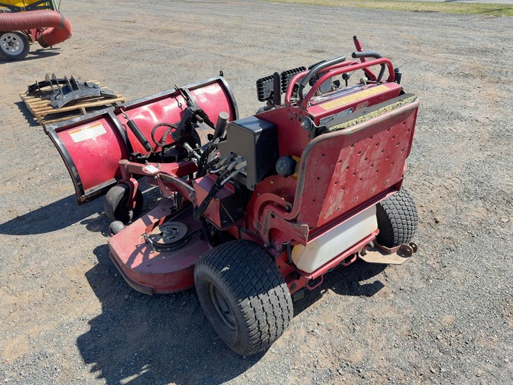 toro-stander-mower-image-3
