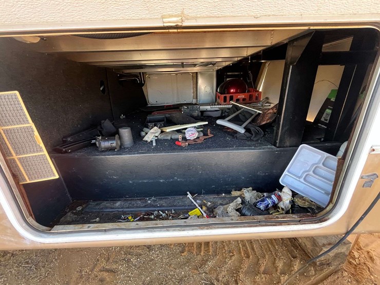 2008-keystone-laredo-265rl-5th-wheel-camper-image-24