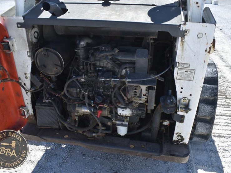 2013-bobcat-t650-image-25