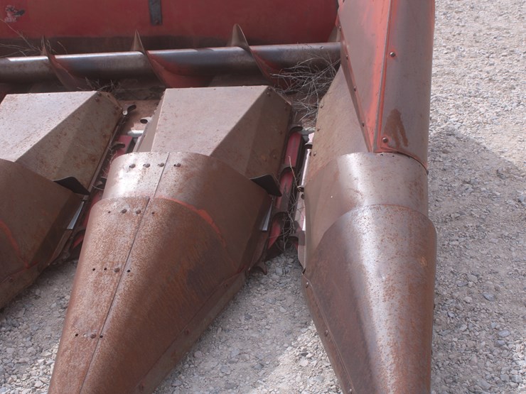 case-ih-1083-image-9