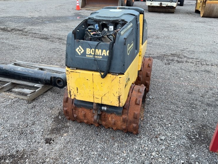 #2095-•-bomag-8500-trench-compactor-image-4