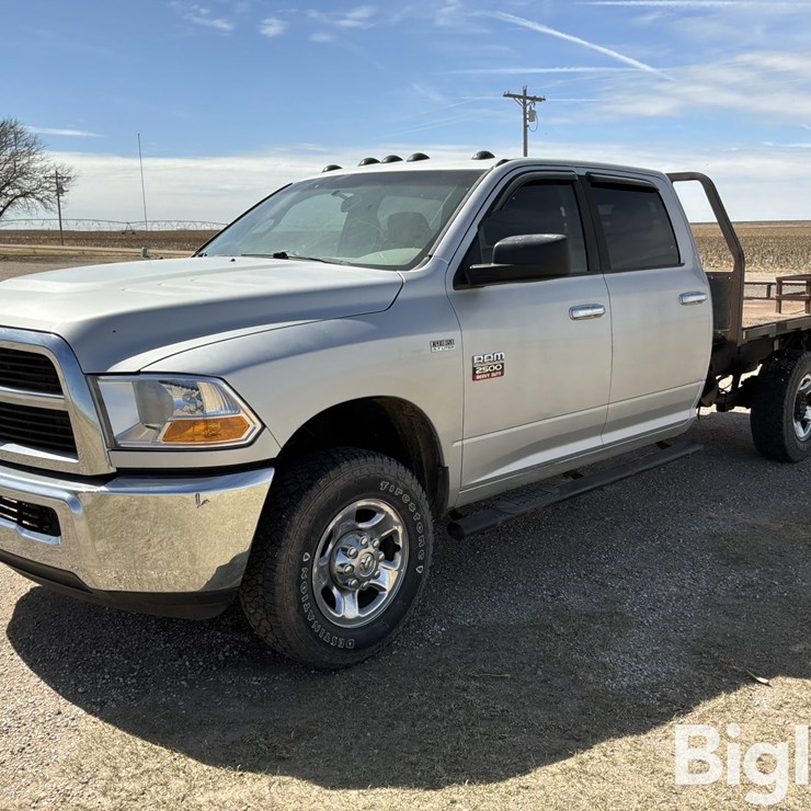 2011 DODGE 2500