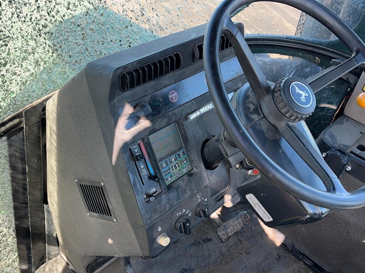 john-deere-8760-image-31