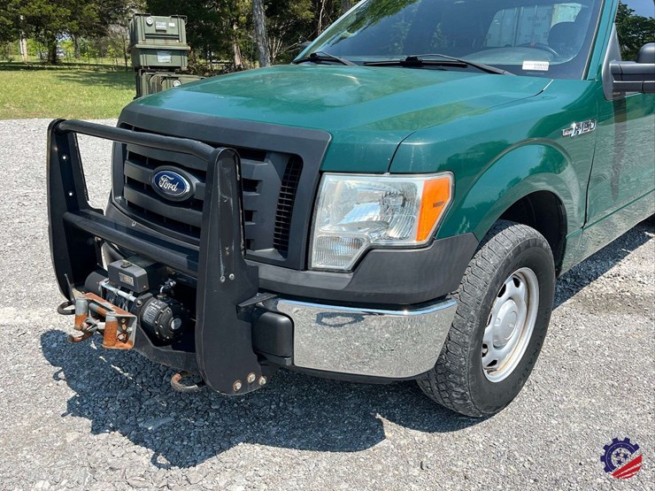 2011-ford-f150-xl-image-15