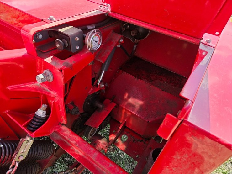 massey-ferguson-1393-image-32