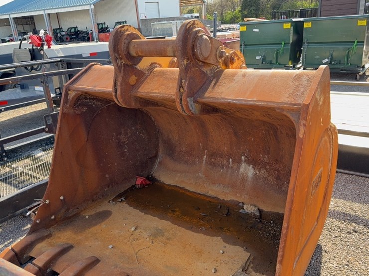 caterpillar-336-image-2