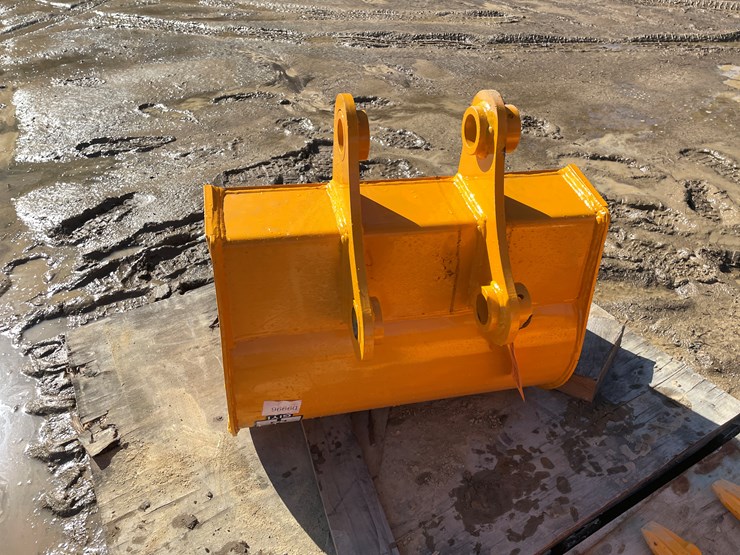 caterpillar-305-image-5