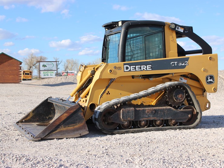 deere-ct322-image-1
