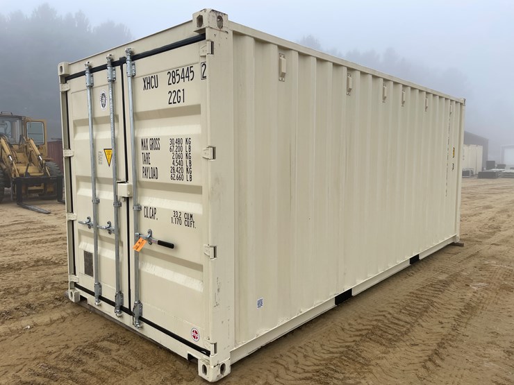 #115-•-20'-shipping-container-image-1