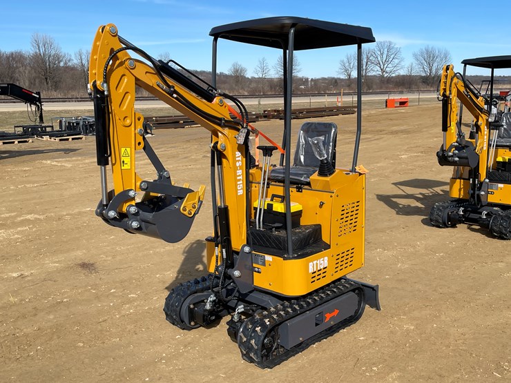 #1036-•-new-ats-rt15r-mini-excavator-image-1