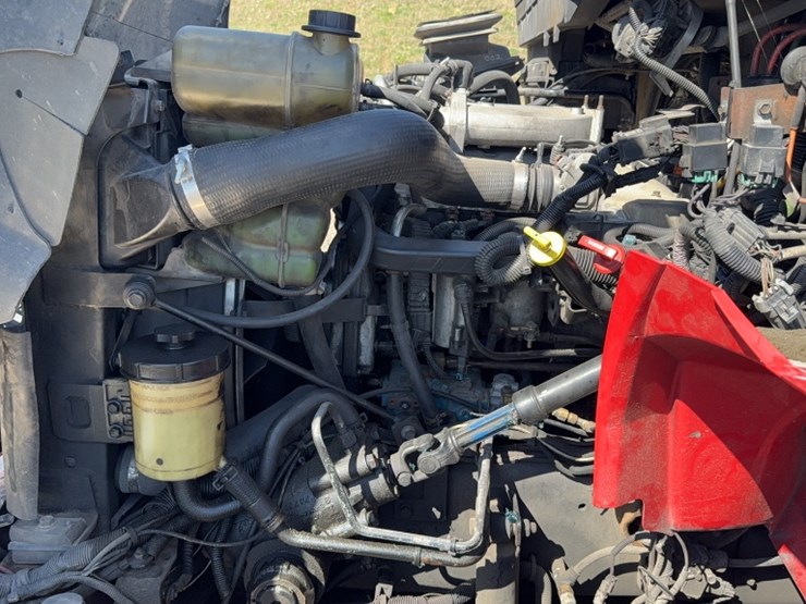 2012-international-durastar-4400-image-22