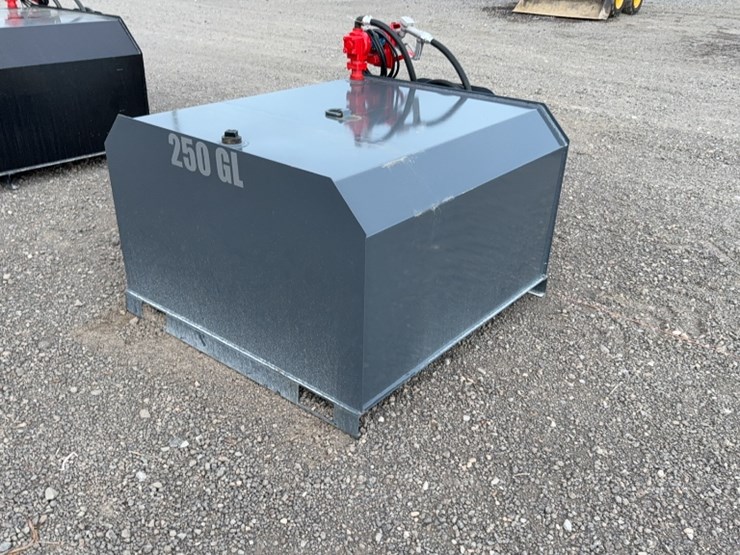 #2038-•-250-gallon-fuel-tank-image-3