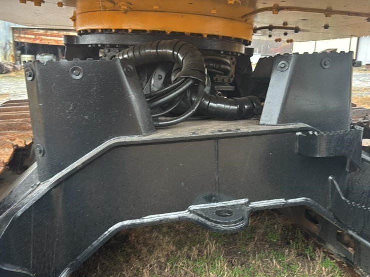 2010-tigercat-lx822c-image-31