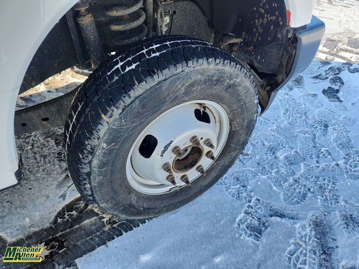 2017-ford-f350-image-30