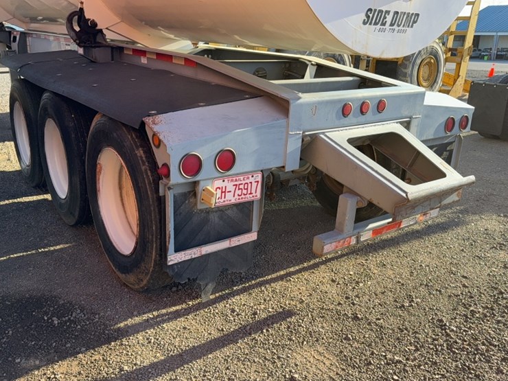 2004-axle-dump-trailer-image-7