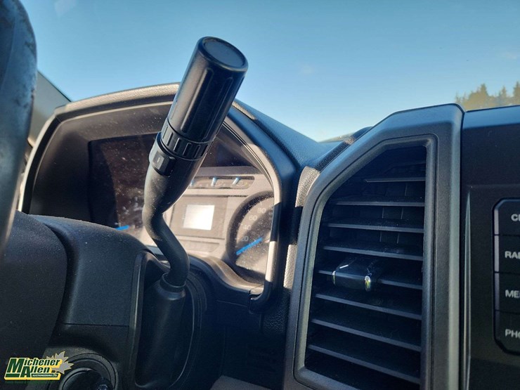 2017-ford-f350-image-11