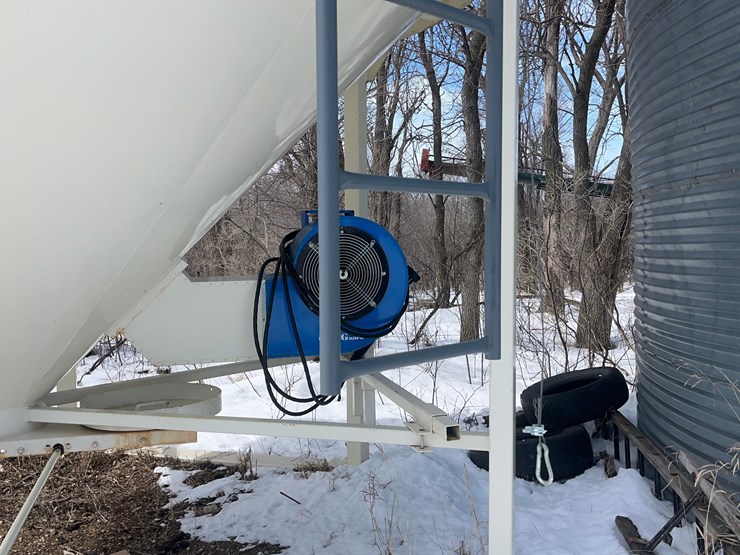 2000-meridian-grain-max-hopper-bin-image-8