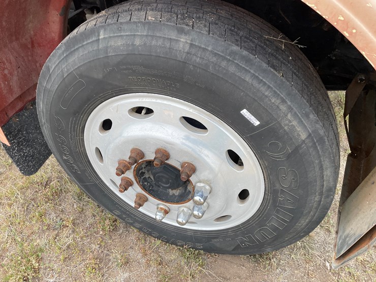 1998-peterbilt-378-image-32