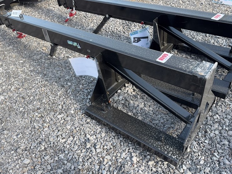 #6048-•-future-forklift-telescoping-boompole-image-2