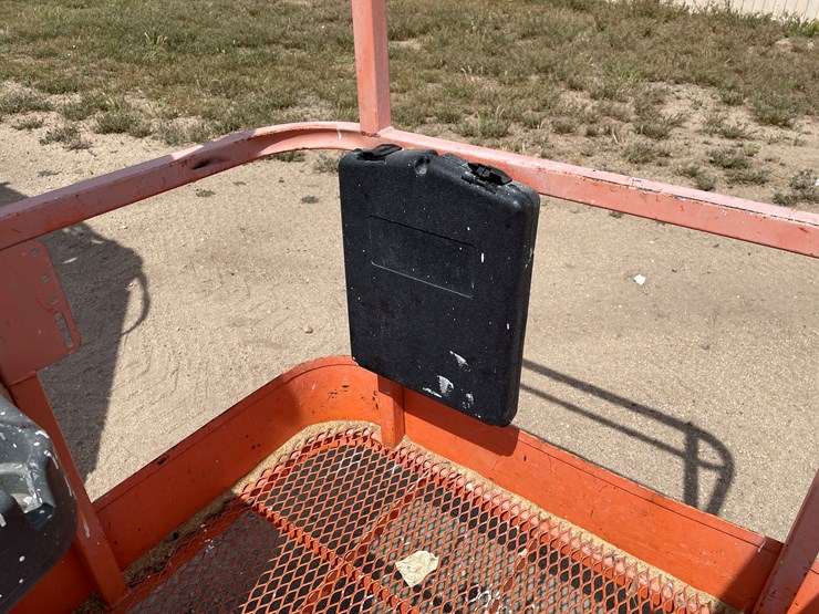 #3999-•-jlg-lift-600-aj-image-43