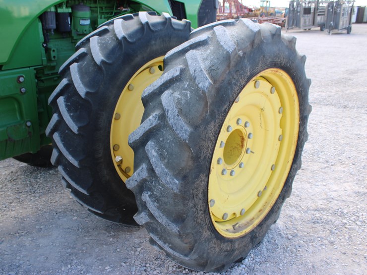 2012-john-deere-8270r-image-77