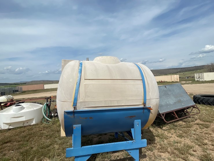 #4075-•-tank-on-stand-image-6