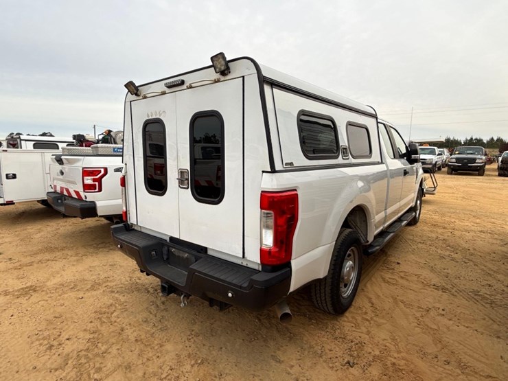 2019-ford-f250-image-4