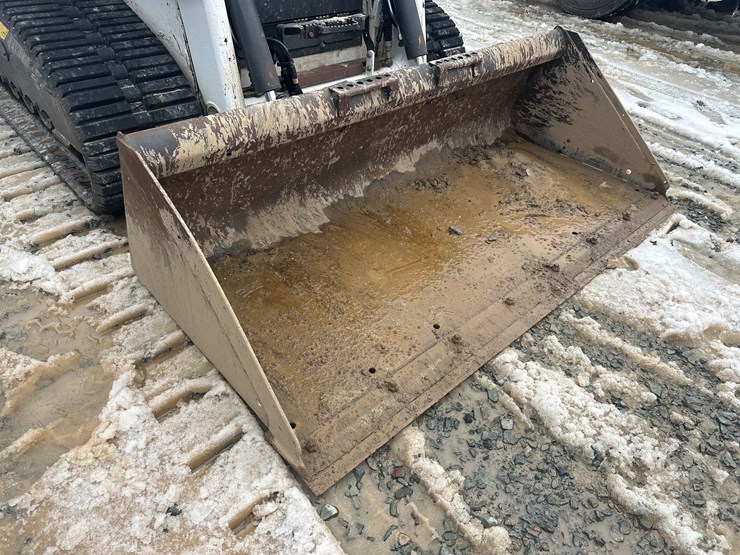 2022-bobcat-t66-image-27