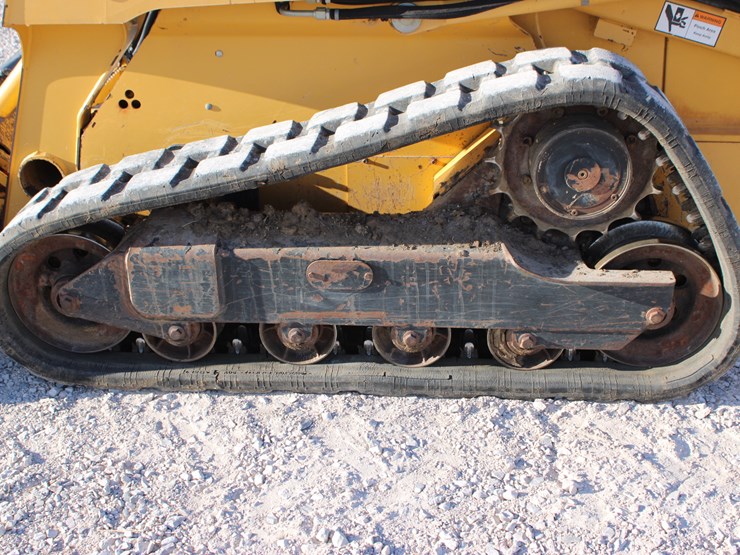 deere-ct322-image-20