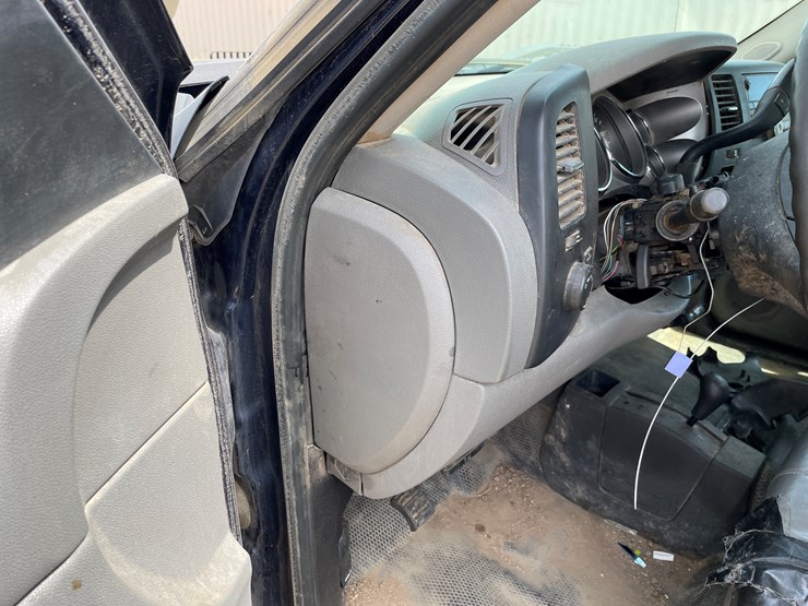 2009-chevrolet-2500-image-37