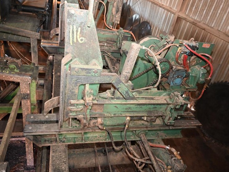 #116-•-cleereman-38-3hb-carriage-and-track-image-30