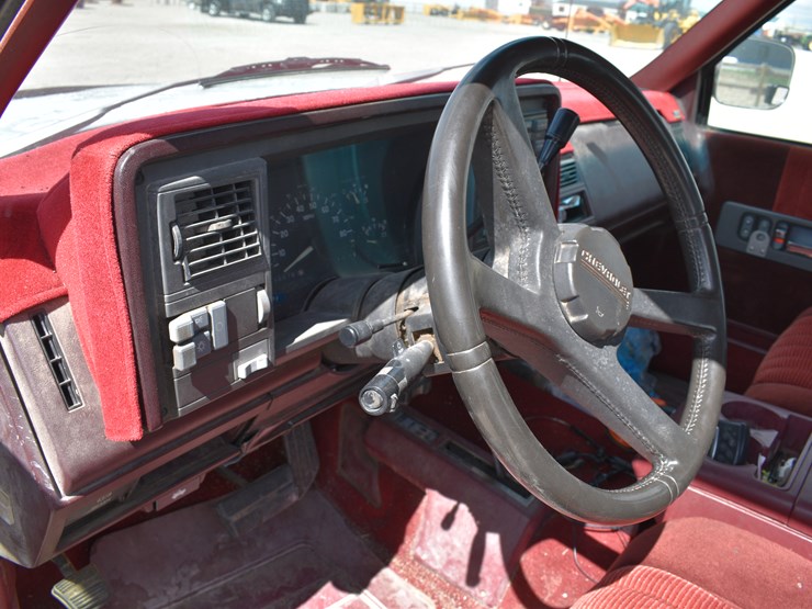 1993-chevrolet-silverado-3500-image-29